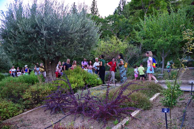 Ομαδική επίσκεψη στον Βοτανικό Κήπο Ζέλιος Γη